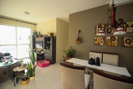 Sala de apartamento à venda com 3 quartos, 69m² em Tristeza, Porto Alegre