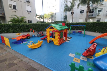 Apartamento à venda com 69m², 3 quartos e 1 vaga Apartamento à venda com 69m², 3 quartos e 1 vagaÁrea comum - Playground
