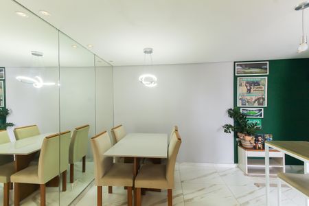 Apartamento para alugar com 55m², 2 quartos e 1 vagaSala