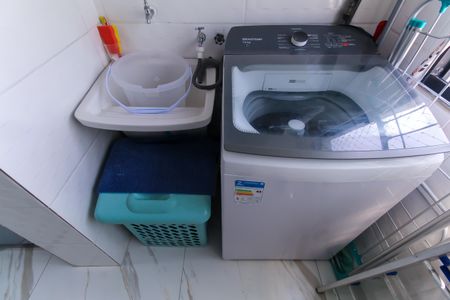 Apartamento para alugar com 55m², 2 quartos e 1 vagaÁrea de Serviço