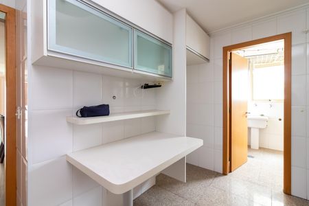 Apartamento à venda com 109m², 3 quartos e 3 vagasCozinha