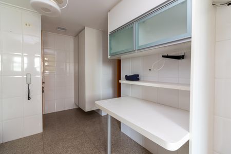 Apartamento à venda com 109m², 3 quartos e 3 vagasCozinha