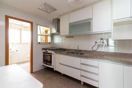 Apartamento à venda com 109m², 3 quartos e 3 vagasCozinha