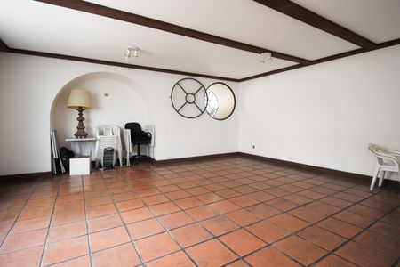 Apartamento à venda com 97m², 2 quartos e 1 vaga Apartamento à venda com 97m², 2 quartos e 1 vagaÁrea comum - Salão de festas