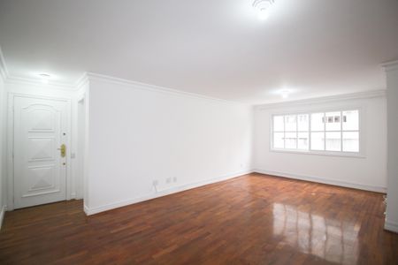 Apartamento à venda com 97m², 2 quartos e 1 vaga Apartamento à venda com 97m², 2 quartos e 1 vagaSala