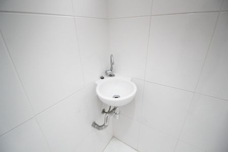 Apartamento à venda com 97m², 2 quartos e 1 vaga Apartamento à venda com 97m², 2 quartos e 1 vagaBanheiro de serviço