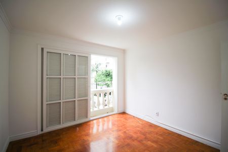 Apartamento à venda com 97m², 2 quartos e 1 vaga Apartamento à venda com 97m², 2 quartos e 1 vagaQuarto 1