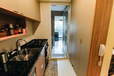 Apartamento à venda com 76m², 2 quartos e 2 vagas Apartamento à venda com 76m², 2 quartos e 2 vagasCozinha - Armários