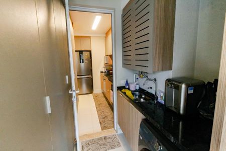 Apartamento à venda com 76m², 2 quartos e 2 vagas Apartamento à venda com 76m², 2 quartos e 2 vagasÁrea de Serviço