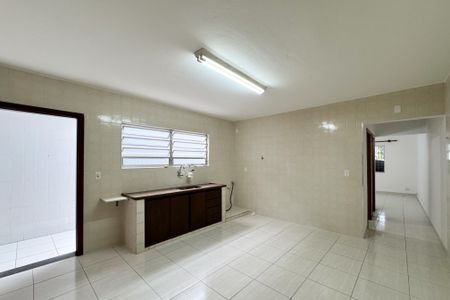 Casa para alugar com 160m², 3 quartos e 5 vagasCozinha 