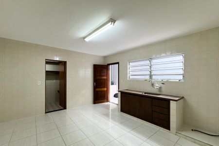 Casa para alugar com 160m², 3 quartos e 5 vagasCozinha 