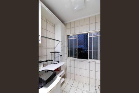 Apartamento à venda com 60m², 2 quartos e 1 vaga Apartamento à venda com 60m², 2 quartos e 1 vagaArea de Serviço