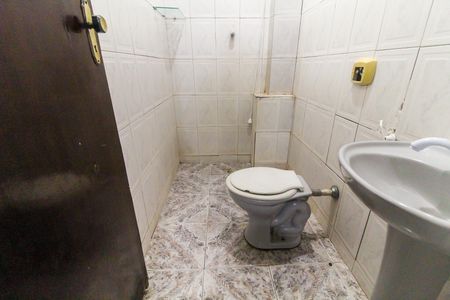 Casa para alugar com 84m², 2 quartos e sem vagaBanheiro