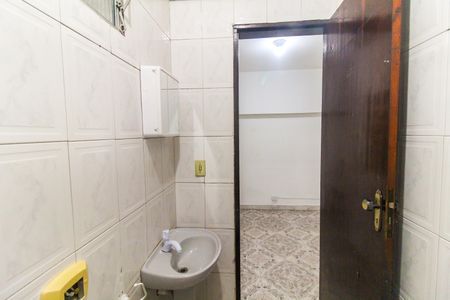 Casa para alugar com 84m², 2 quartos e sem vagaBanheiro
