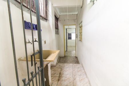 Casa para alugar com 84m², 2 quartos e sem vagaÁrea de Serviço