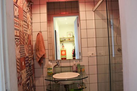 Apartamento para alugar com 98m², 3 quartos e sem vagaBanheiro