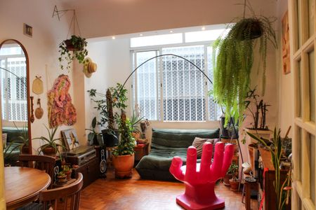 Sala de apartamento para alugar com 3 quartos, 98m² em Jardim Ataliba Leonel, São Paulo