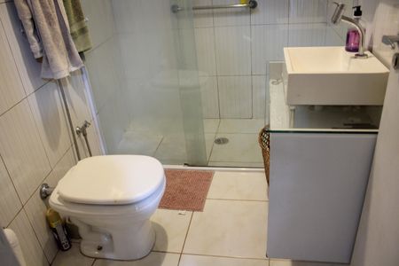 Apartamento para alugar com 98m², 3 quartos e sem vagaBanheiro - Suíte