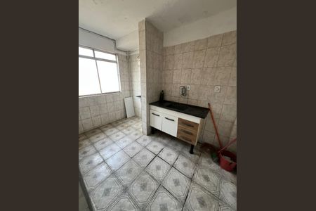 Cozinha de apartamento à venda com 2 quartos, 43m² em Itaquera, São Paulo