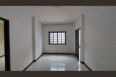 Casa para alugar com 135m², 3 quartos e 2 vagasSala