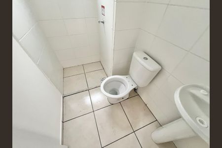 Apartamento para alugar com 37m², 2 quartos e sem vaga Apartamento para alugar com 37m², 2 quartos e sem vagaBanheiro