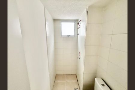 Apartamento para alugar com 37m², 2 quartos e sem vaga Apartamento para alugar com 37m², 2 quartos e sem vagaBanheiro