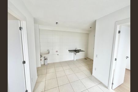 Apartamento para alugar com 37m², 2 quartos e sem vaga Apartamento para alugar com 37m², 2 quartos e sem vagaSala/Cozinha