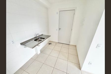 Apartamento para alugar com 37m², 2 quartos e sem vaga Apartamento para alugar com 37m², 2 quartos e sem vagaSala/Cozinha