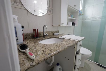 Casa de condomínio à venda com 84m², 2 quartos e 2 vagas Casa de condomínio à venda com 84m², 2 quartos e 2 vagasBanheiro 2