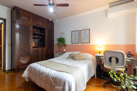 Apartamento à venda com 150m², 3 quartos e 1 vagaSuíte 1