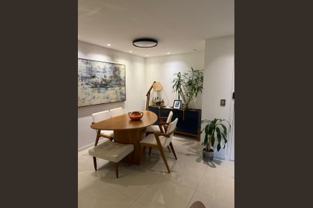 Apartamento à venda com 127m², 3 quartos e 2 vagasSala