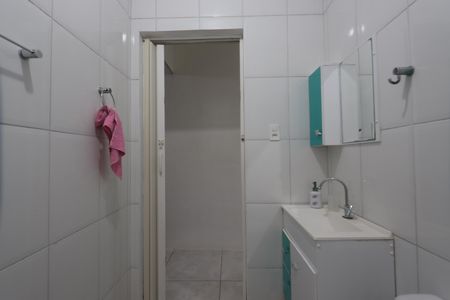 Casa à venda com 200m², 4 quartos e 1 vagaBanheiro - Casa 2