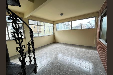 Casa para alugar com 150m², 2 quartos e sem vagaÁrea comum