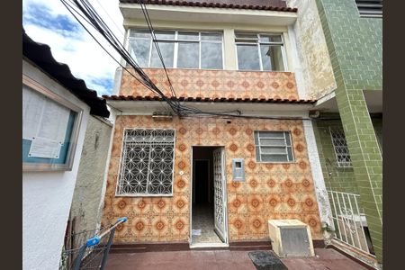 Casa para alugar com 150m², 2 quartos e sem vagaFachada