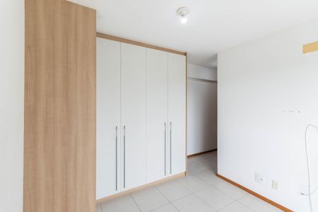 Apartamento para alugar com 65m², 2 quartos e 1 vagaSuíte
