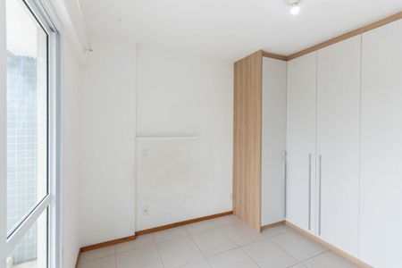 Apartamento para alugar com 65m², 2 quartos e 1 vagaSuíte