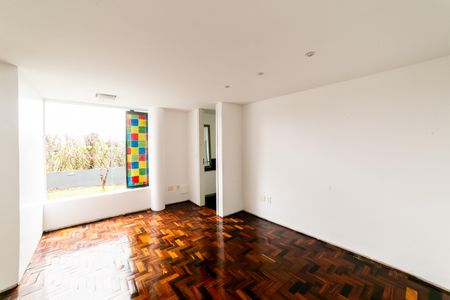 Casa de condomínio para alugar com 390m², 4 quartos e 4 vagas Casa de condomínio para alugar com 390m², 4 quartos e 4 vagasQuarto 1