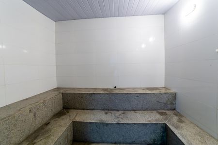 Casa de condomínio para alugar com 390m², 4 quartos e 4 vagas Casa de condomínio para alugar com 390m², 4 quartos e 4 vagasÁrea comum - Sauna