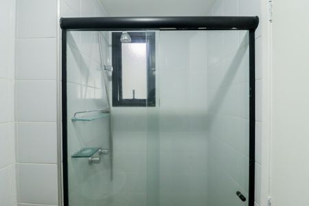 Apartamento à venda com 65m², 3 quartos e 1 vaga Apartamento à venda com 65m², 3 quartos e 1 vagaBanheiro da Suíte