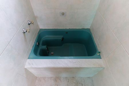 Casa à venda com 170m², 3 quartos e 2 vagasBanheiro da suíte