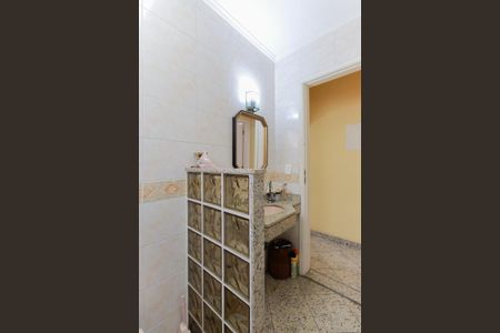 Casa à venda com 170m², 3 quartos e 2 vagasLavabo