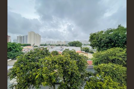 Vista de apartamento à venda com 2 quartos, 62m² em Presidente Altino, Osasco