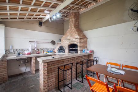 Apartamento à venda com 62m², 2 quartos e 1 vagaÁrea comum - Churrasqueira