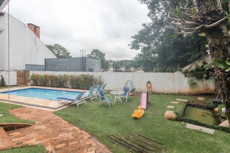 Casa à venda com 250m², 5 quartos e 3 vagasQuintal
