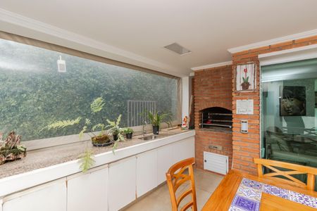 Casa à venda com 250m², 5 quartos e 3 vagasVaranda da Sala de TV