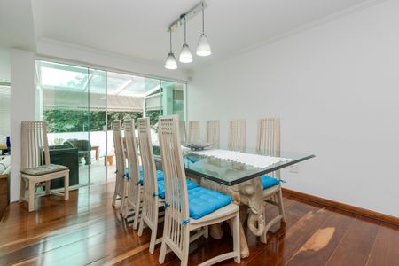 Casa à venda com 250m², 5 quartos e 3 vagasSala de Jantar