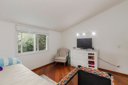 Casa à venda com 250m², 5 quartos e 3 vagasSuíte 3