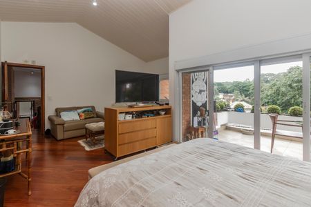 Casa à venda com 250m², 5 quartos e 3 vagasSuíte 1