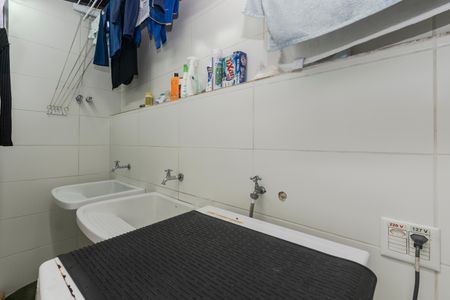 Casa à venda com 250m², 5 quartos e 3 vagasÁrea de Serviço