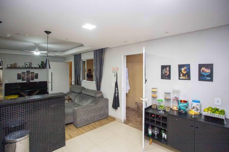 Casa para alugar com 320m², 4 quartos e 2 vagasCozinha